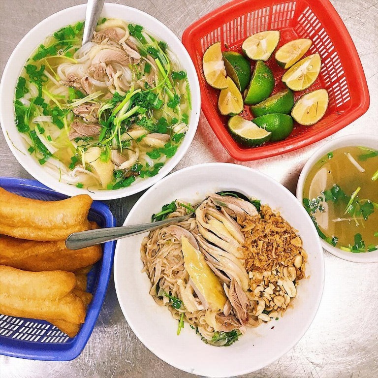 phở gà nguyệt