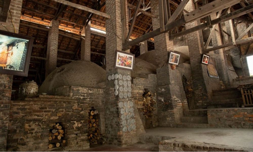 Bat Trang Pottery Village